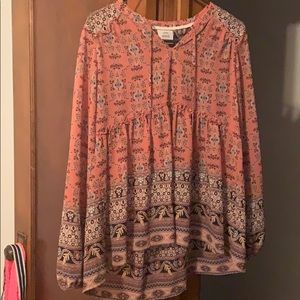 Loose fit long sleeve blouse